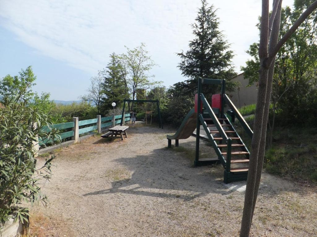 Hotel Les Terrasses de l'Ardèche Salavas Esterno foto