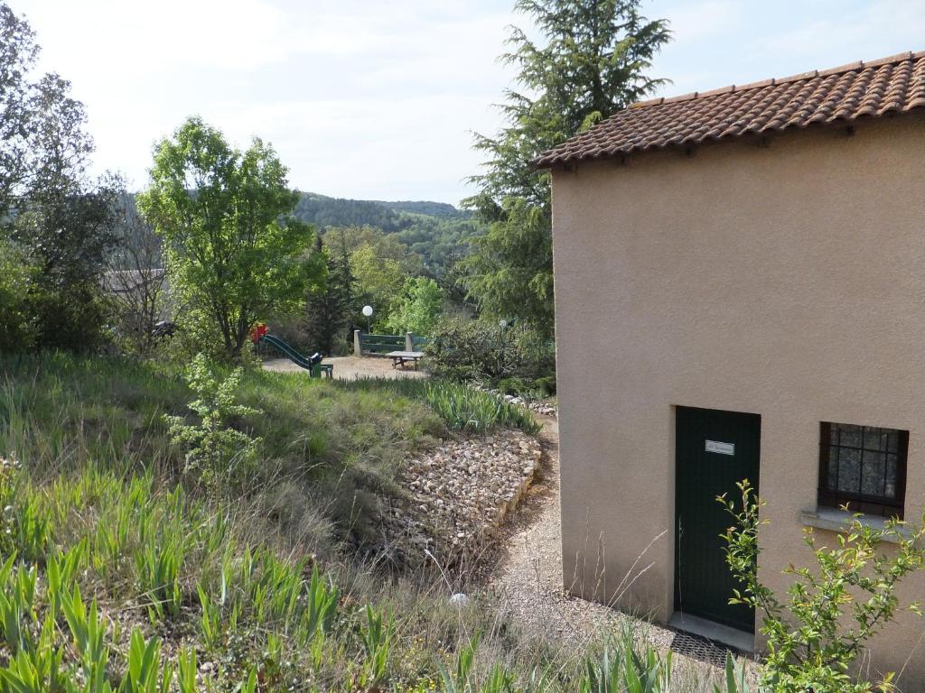 Hotel Les Terrasses de l'Ardèche Salavas Esterno foto