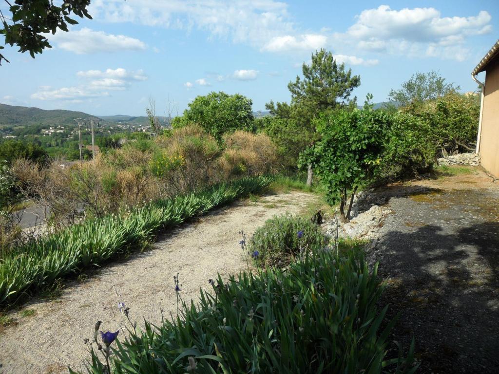 Hotel Les Terrasses de l'Ardèche Salavas Esterno foto